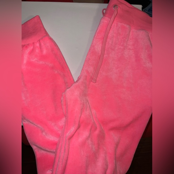 Fashion nova hot pink velour tracksuit - Small - Picture 3 of 3
